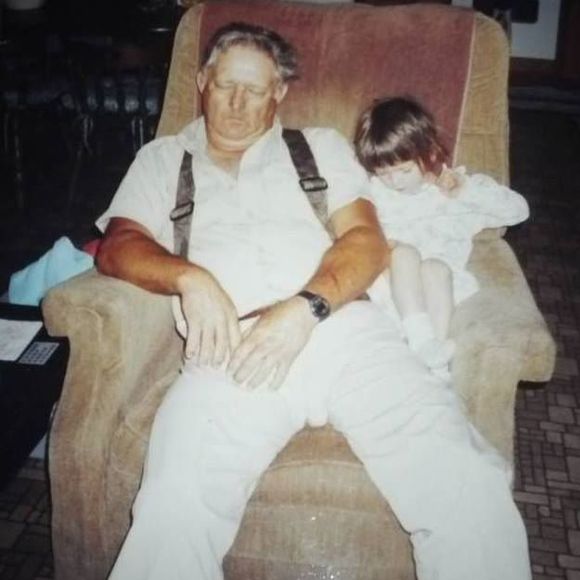 Meet your Posher, Kayla - Picture 1 of 1